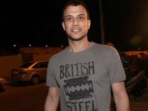 אסי עזר אסי עזר