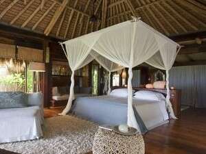 חדר המלון של הזוג המלכותי בצפון האי סיישל חדר המלון של הזוג המלכותי בצפון האי סיישל