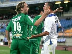 דידי אונגר מאיים על גיא צרפתי דידי אונגר מאיים על גיא צרפתי