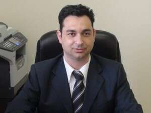 פרקליטו של צ', עו פרקליטו של צ', עו