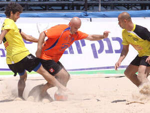 איליה יבוריאן מול דייויד גומז, הערב איליה יבוריאן מול דייויד גומז, הערב
