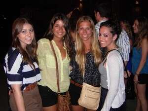 התיירות רייצ'ל אפלבאום וחברות התיירות רייצ'ל אפלבאום וחברות