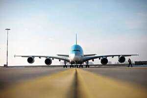 מטוס של חברת איירבוס. מטוס של חברת איירבוס.