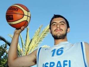 אנטון שוטבין. עולה לכרמל אנטון שוטבין. עולה לכרמל