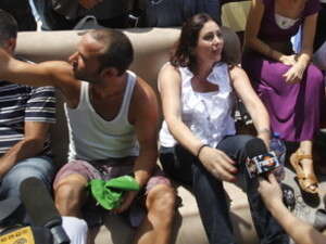 רגב במאהל המחאה בתל אביב רגב במאהל המחאה בתל אביב