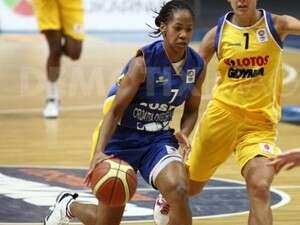 מאוריטה ריד החתמה שלישית של אוסטפלד. מאוריטה ריד החתמה שלישית של אוסטפלד.