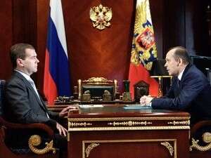 מדבדב עם בורקטניקוב. מדבדב עם בורקטניקוב.