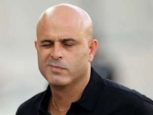 יוסי אבוקסיס. לא מתרגש יוסי אבוקסיס. לא מתרגש