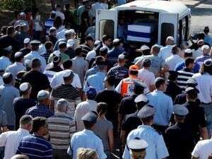 הלווית השוטר שלומי אסולין בקריית מלאכי, היום. הלווית השוטר שלומי אסולין בקריית מלאכי, היום.