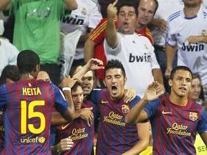 שחקני ברצלונה חוגגים שחקני ברצלונה חוגגים