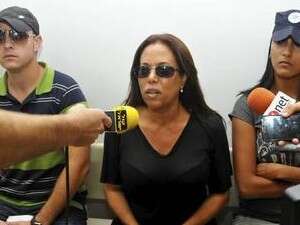 דיון בערעור על הארכת מעצר של ה זמרת מרגלית צנעני בית משפט מחוזי פתח דיון בערעור על הארכת מעצר של ה זמרת מרגלית צנעני בית משפט מחוזי פתח