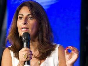 ואלרי הופנברג, שליחת צרפת לשעבר לעניינים כלכליים במזרח התיכון ואלרי הופנברג, שליחת צרפת לשעבר לעניינים כלכליים במזרח התיכון