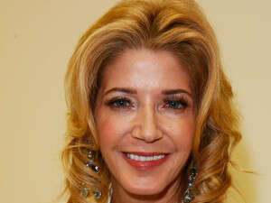 יודעת עם מי לעבוד. קנדיס בושנל יודעת עם מי לעבוד. קנדיס בושנל