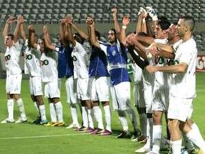 שחקני מכבי נתניה חוגגים. תמונה שכיחה שחקני מכבי נתניה חוגגים. תמונה שכיחה