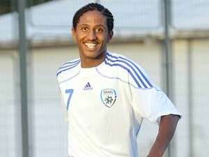 טריקו גטהון. יוביל את הנבחרת של עופר פביאן טריקו גטהון. יוביל את הנבחרת של עופר פביאן