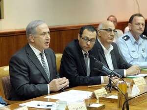 נתניהו בישיבת הממשלה שדנה בעסקת שליט, בשבוע שעבר נתניהו בישיבת הממשלה שדנה בעסקת שליט, בשבוע שעבר