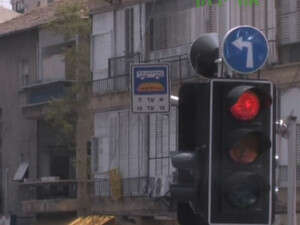 חצייה באור אדום חצייה באור אדום