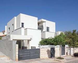 מראה מבחוץ מראה מבחוץ