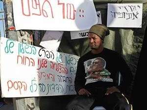 יאיו אברהם במאהל המחאה יאיו אברהם במאהל המחאה
