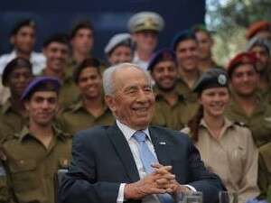 למה ברק מעדכן אותו באופן אישי? פרס למה ברק מעדכן אותו באופן אישי? פרס