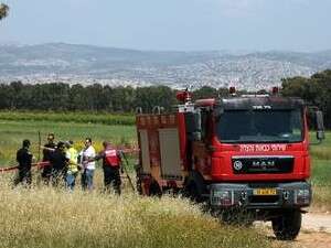 כבאים סמוך למקום בו התגלתה הגופה כבאים סמוך למקום בו התגלתה הגופה