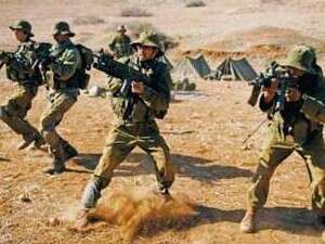 חיילי הנח''ל החרדי בתרגיל חיילי הנח''ל החרדי בתרגיל