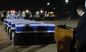 השר מיסז'ניקוב בטקס הזיכרון לחללי הפיגוע בבולגריה השר מיסז'ניקוב בטקס הזיכרון לחללי הפיגוע בבולגריה