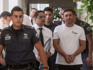 הארכת מעצר של החשודים במכירת והפצת מיץ הגת הארכת מעצר של החשודים במכירת והפצת מיץ הגת