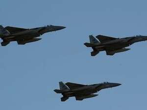 מטוסי F-15 אמריקאיים. מטוסי F-15 אמריקאיים.