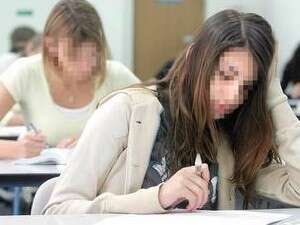 מבחן בגרות. למצולמים אין קשר לידיעה מבחן בגרות. למצולמים אין קשר לידיעה