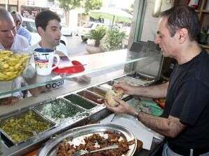 הסביח של עובד. הסביח של עובד.