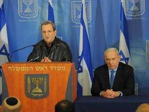 נתניהו וברק במסיבת עיתונאים ל נתניהו וברק במסיבת עיתונאים ל