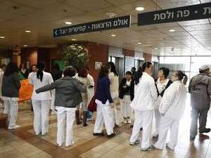אחיות נוטשות את המחלקות בבית החולים ברזילי אחיות נוטשות את המחלקות בבית החולים ברזילי
