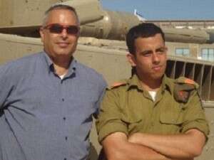 עומרי ומשה שטרית עומרי ומשה שטרית