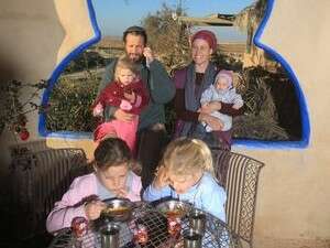 משפחת הירשפלד. מתחברים לטבע משפחת הירשפלד. מתחברים לטבע