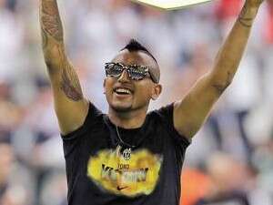 ארטורו וידאל. עובר לאנגליה? ארטורו וידאל. עובר לאנגליה?