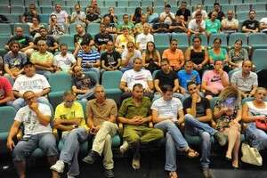 אסיפת חירום עובדי הוט אסיפת חירום עובדי הוט