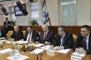 לא אהב את הגישה. נתניהו בישיבת הממשלה השבועית לא אהב את הגישה. נתניהו בישיבת הממשלה השבועית