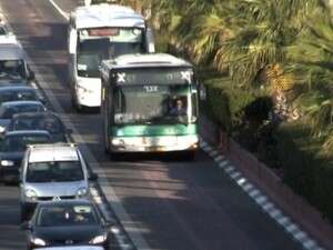 פועלים להקטנת פליטת המזהמים מרכבים פועלים להקטנת פליטת המזהמים מרכבים