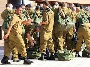 מסרבים להתייצב בלשכה. חיילים בבקו''ם מסרבים להתייצב בלשכה. חיילים בבקו''ם