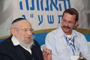הרב אברהם צוקרמן עם מזכ''ל בני עקיבא דני הירשברג הרב אברהם צוקרמן עם מזכ''ל בני עקיבא דני הירשברג