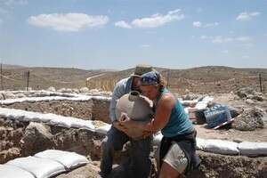קנקן מהתקופה הישראלית מסוג למלך קנקן מהתקופה הישראלית מסוג למלך