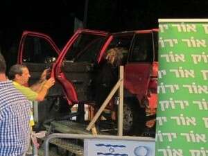 פעילות אור ירוק באוניברסיטת אריאל פעילות אור ירוק באוניברסיטת אריאל