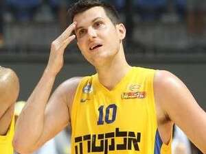 גביע ראשון? מכבי ת''א גביע ראשון? מכבי ת''א