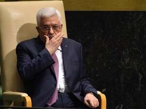 ראש הרשות הפלסטינית מחמוד עבאס לאחר נאומו בעצרת הכללית ה-69 של האו ראש הרשות הפלסטינית מחמוד עבאס לאחר נאומו בעצרת הכללית ה-69 של האו