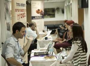 יריד התעסוקה במרכז האקדמי לב יריד התעסוקה במרכז האקדמי לב