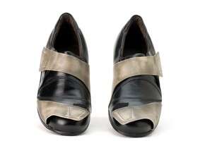 נעליים של קאפל אוף. תרומה לאנושות נעליים של קאפל אוף. תרומה לאנושות