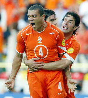 ווילפריד בומה. בקרוב מול הפועל ת ווילפריד בומה. בקרוב מול הפועל ת