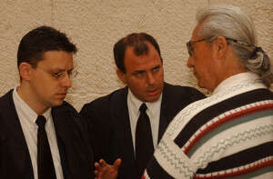 עו עו