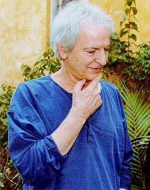שלום חנוך. שלום חנוך.